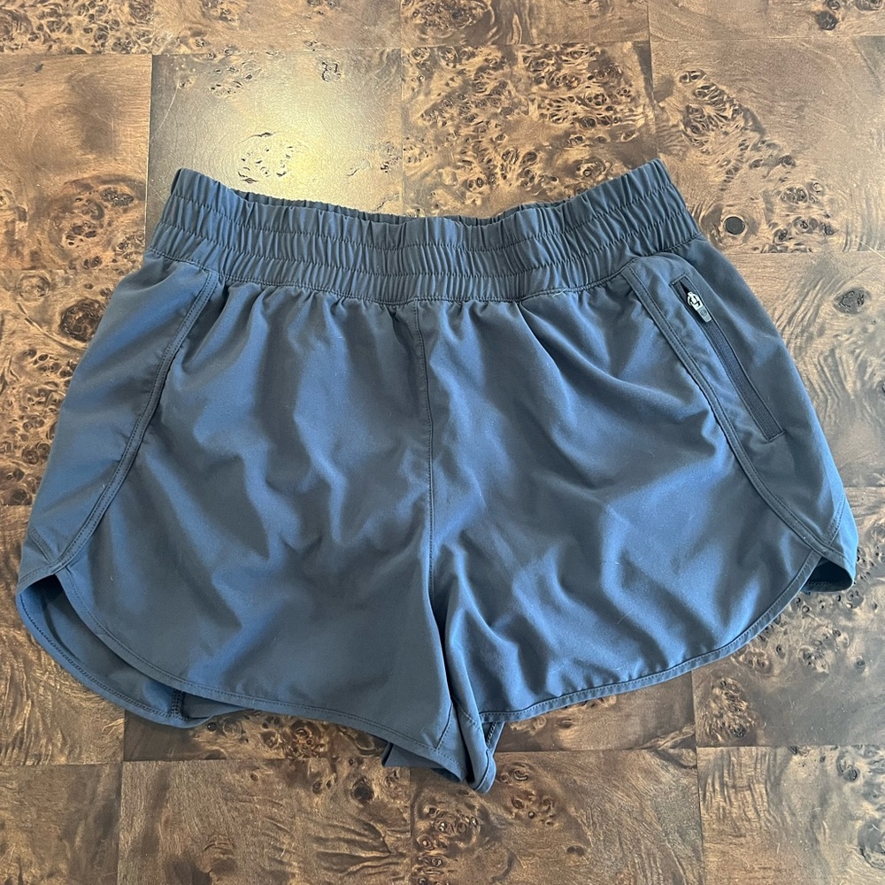 CRZ YOGA shorts size M